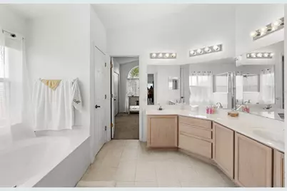 235 Ballyshannon Drive, Davenport, FL 33897 - Photo 8