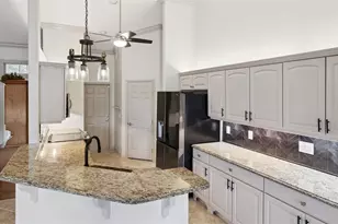 39819 Grove Heights, Lady Lake, FL 32159 - Photo 14