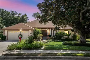 39819 Grove Heights, Lady Lake, FL 32159 - Photo 4