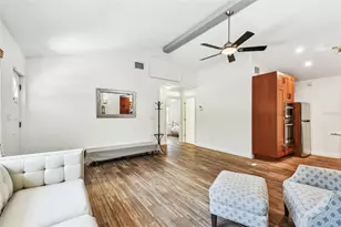 913 Tennessee Ln, Sarasota, FL 34234 - Photo 32