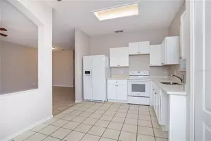 246 White Marsh Cir, Orlando, FL 32824 - Photo 6