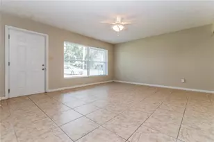 7149 Wedgewood Dr, New Port Richey, FL 34652 - Photo 2