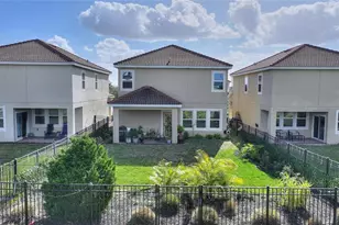 8995 Fluffy Lie Ct, Davenport, FL 33896 - Photo 6