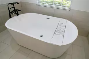 1966 Westbourne Dr, Oviedo, FL 32765 - Photo 4