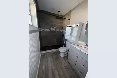 285 E Lake Street, Umatilla, FL 32784 - Photo 14