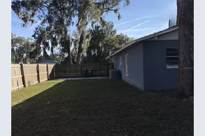 285 E Lake Street, Umatilla, FL 32784 - Photo 26