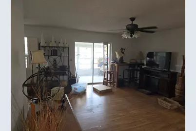 211 Rickenbacker Drive, Sun City Center, FL 33573 - Photo 2