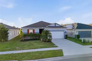 2879 Mosshire Cir, Saint Cloud, FL 34772 - Photo 2