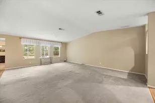 2632 Lake Grassmere Cir, Zellwood, FL 32798 - Photo 4