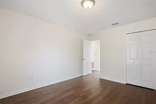 31518 Earn Dr, Wesley Chapel, FL 33545 - Photo 36