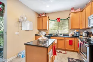 5557 Rutherford Pl, Oviedo, FL 32765 - Photo 10