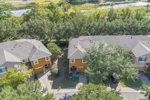 5557 Rutherford Pl, Oviedo, FL 32765 - Photo 38
