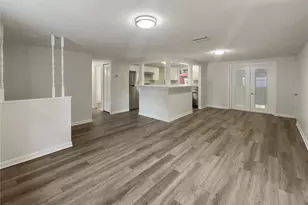 16423 Lake Byrd Dr, Tampa, FL 33618 - Photo 10