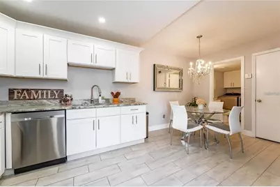 5287 Cypress Court #724, Orlando, FL 32811 - Photo 10