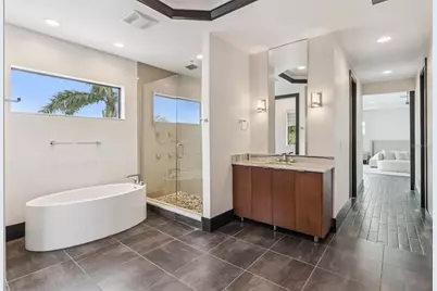 7801 9th Avenue S, Saint Petersburg, FL 33707 - Photo 42