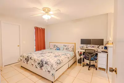 32 Silver Oak Circle, Kissimmee, FL 34743 - Photo 12