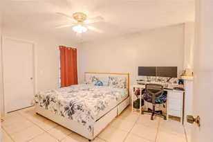 32 Silver Oak Cir, Kissimmee, FL 34743 - Photo 12