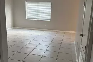 742 Lucaya Dr, Kissimmee, FL 34758 - Photo 8