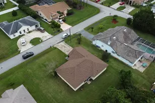 7 Brownstone Ln, Palm Coast, FL 32137 - Photo 8