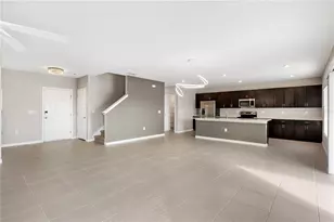 1139 Calico Pointe Cir, Groveland, FL 34736 - Photo 8