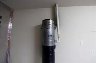 8476 Madrid Rd, Weeki Wachee, FL 34613 - Photo 58