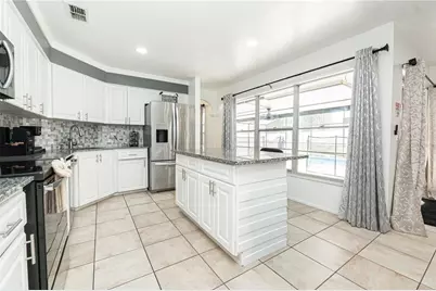 7720 Indian Ridge Trail S, Kissimmee, FL 34747 - Photo 6