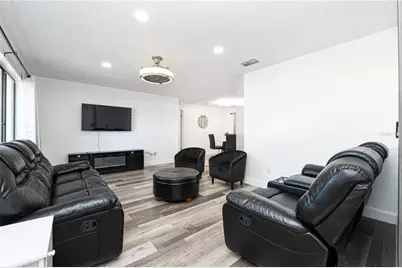 7720 Indian Ridge Trail S, Kissimmee, FL 34747 - Photo 10