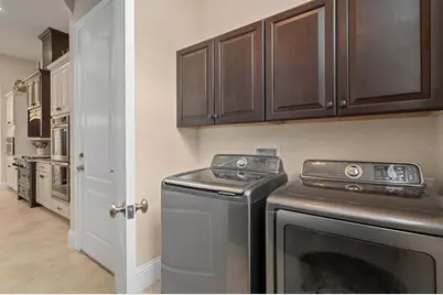 5509 Emerson Pointe Way, Orlando, FL 32819 - Photo 22