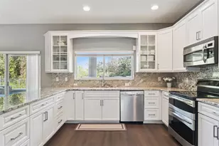 9506 Bay Pine Ln, Orlando, FL 32832 - Photo 6