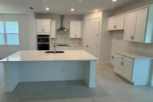 2680 Cavanaugh Dr, Orlando, FL 32817 - Photo 2