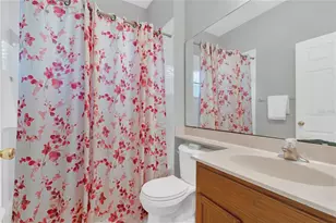 2526 Volta Cir, Kissimmee, FL 34746 - Photo 18