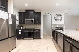 1153 Spinning Wheel Dr, Apopka, FL 32712 - Photo 10