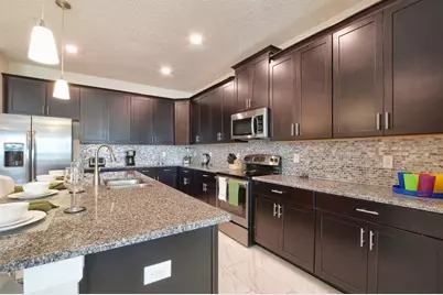 4743 Kings Castle Circle, Kissimmee, FL 34746 - Photo 4