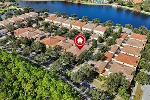 8681 Lower Villagewalk Cir, Orlando, FL 32827 - Photo 52
