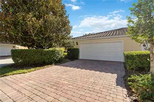 8681 Lower Villagewalk Cir, Orlando, FL 32827 - Photo 10