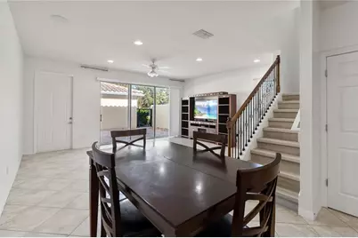 8681 Lower Villagewalk Circle, Orlando, FL 32827 - Photo 18