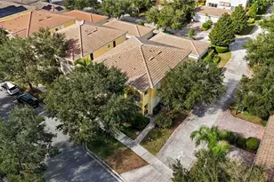 8681 Lower Villagewalk Cir, Orlando, FL 32827 - Photo 50