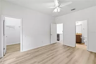 8681 Lower Villagewalk Cir, Orlando, FL 32827 - Photo 28