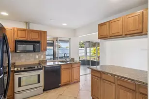 707 Divot Ln, Kissimmee, FL 34759 - Photo 6