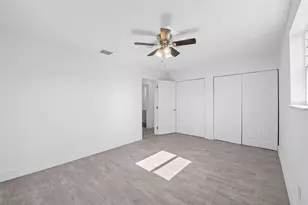 5641 NE 8th Ave, Wilton Manors, FL 33334 - Photo 14