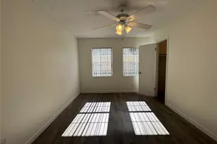 523 S Summerlin Ave, Orlando, FL 32801 - Photo 16