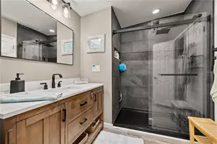 37513 Campo Ave, Zephyrhills, FL 33541 - Photo 14