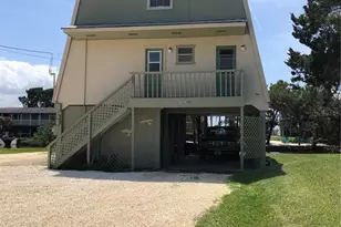 12108 W Gulf Breeze Ct, Crystal River, FL 34429 - Photo 2