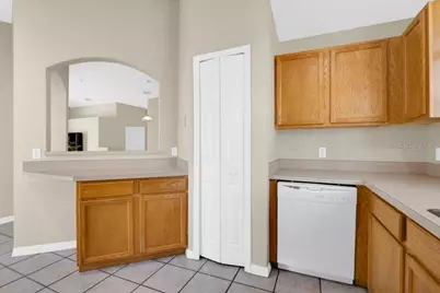 348 Sir Phillips Drive, Davenport, FL 33837 - Photo 16