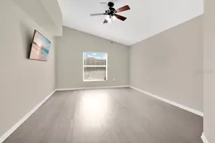 348 Sir Phillips Dr, Davenport, FL 33837 - Photo 16