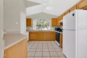 348 Sir Phillips Dr, Davenport, FL 33837 - Photo 10