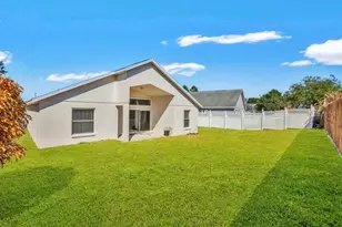348 Sir Phillips Dr, Davenport, FL 33837 - Photo 36