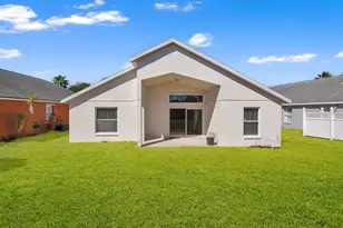 348 Sir Phillips Dr, Davenport, FL 33837 - Photo 8