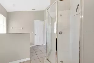 348 Sir Phillips Dr, Davenport, FL 33837 - Photo 20