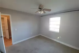 11102 Mahin Ln, Riverview, FL 33578 - Photo 8